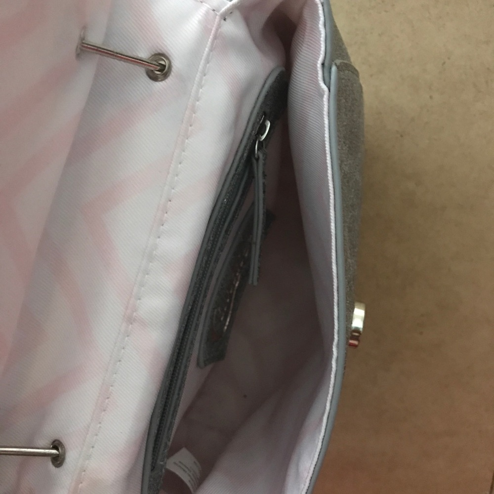 Candie’s crossbody purses w/ metal bow - Picture 8 of 13